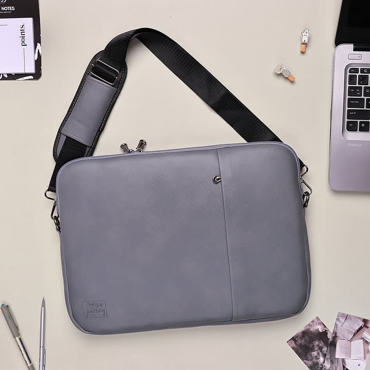 Shoulder Laptop Sleeve – Gray